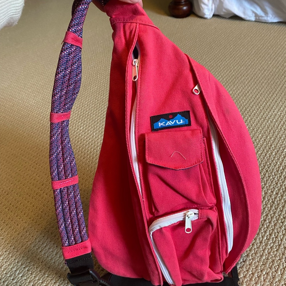 Kavu rope sling bag